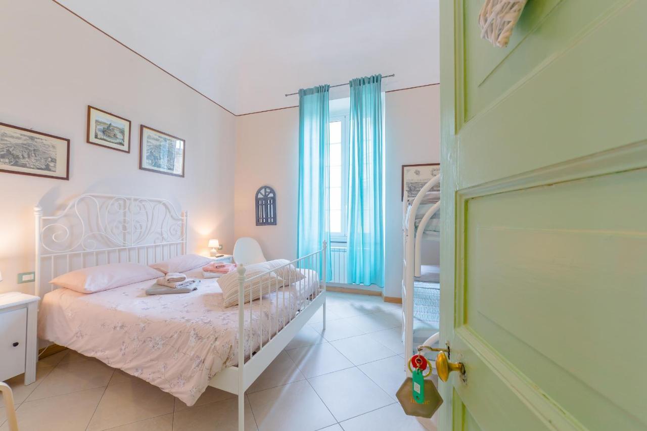 B&B Bernini Финале Лигуре Экстерьер фото