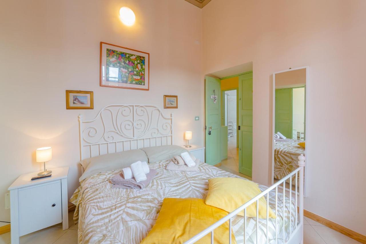 B&B Bernini Финале Лигуре Экстерьер фото